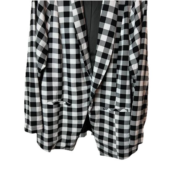 Torrid sz 2 or 2X Knit Blazer Jacket Black & White Checkered - Picture 2 of 7